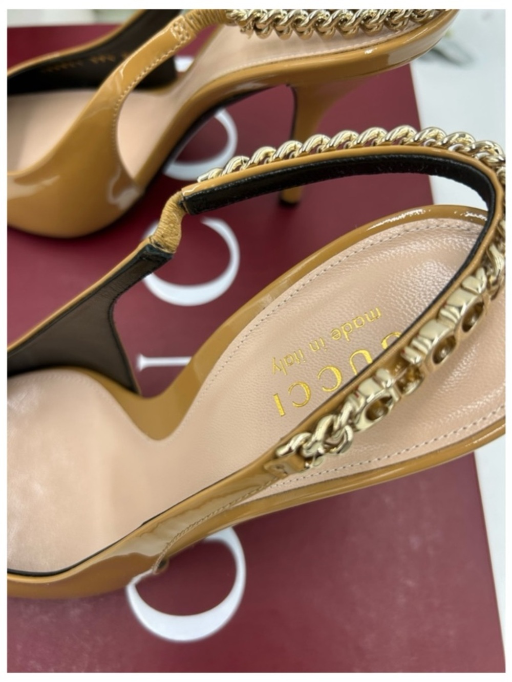 Women's Gucci Signoria chain patent sling back pumps size 39.5 made in Italy - Picture 5 of 8